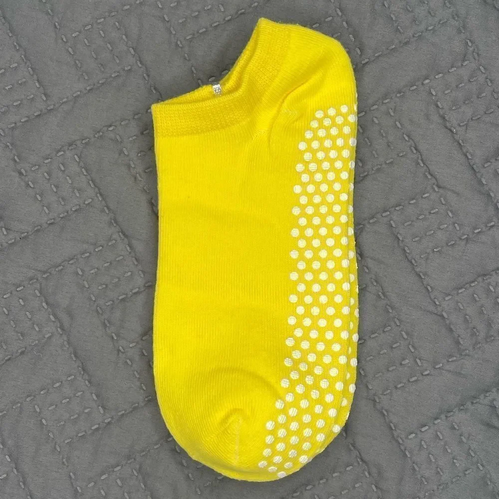 Vibrant Ankle Grip Socks Set